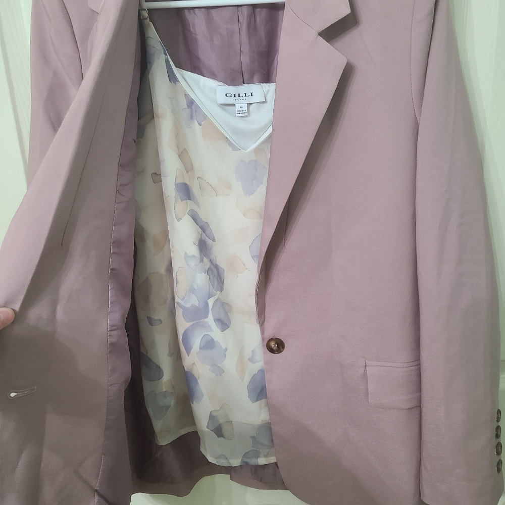 Ellison blazer and Gilli tank blouse set